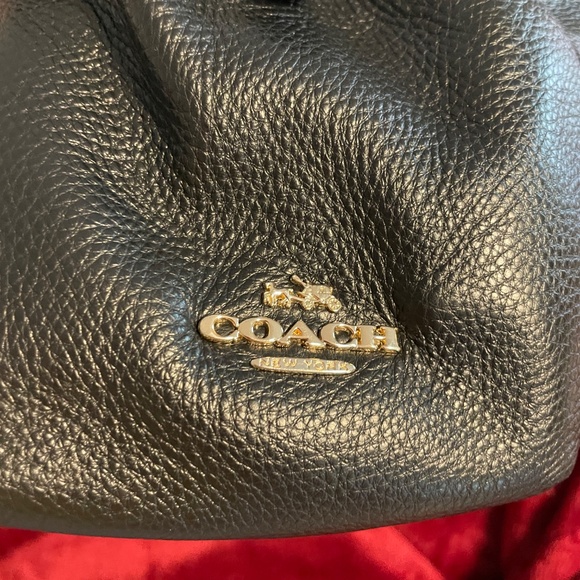 Coach Madison Shoulder Bag - Excellent Pre-Owned Condition - Picture 2 of 4